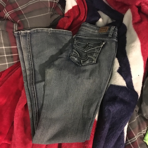 Jeans - Picture 3 of 6